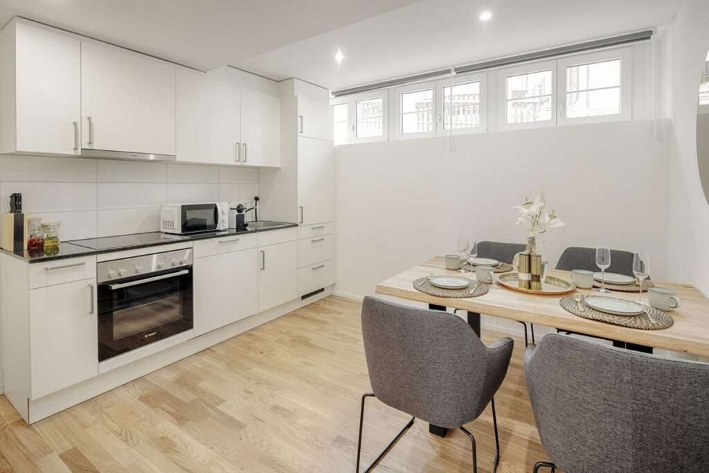 Design Studio 75 m² – St. Georgen-Strasse – Apartmentfoto 3
