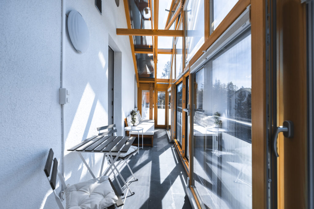 BALKON SCHRÄG-1